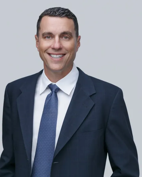 Portrait of Steven D. Green, Esq., founding attorney of Green Law Group